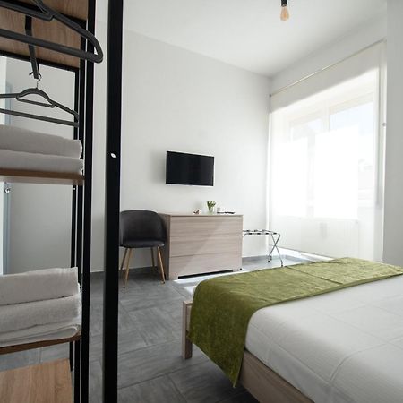 Casa Vacanze Family House Posizione Centralissima ชิวิตาเวกเกีย ภายนอก รูปภาพ
