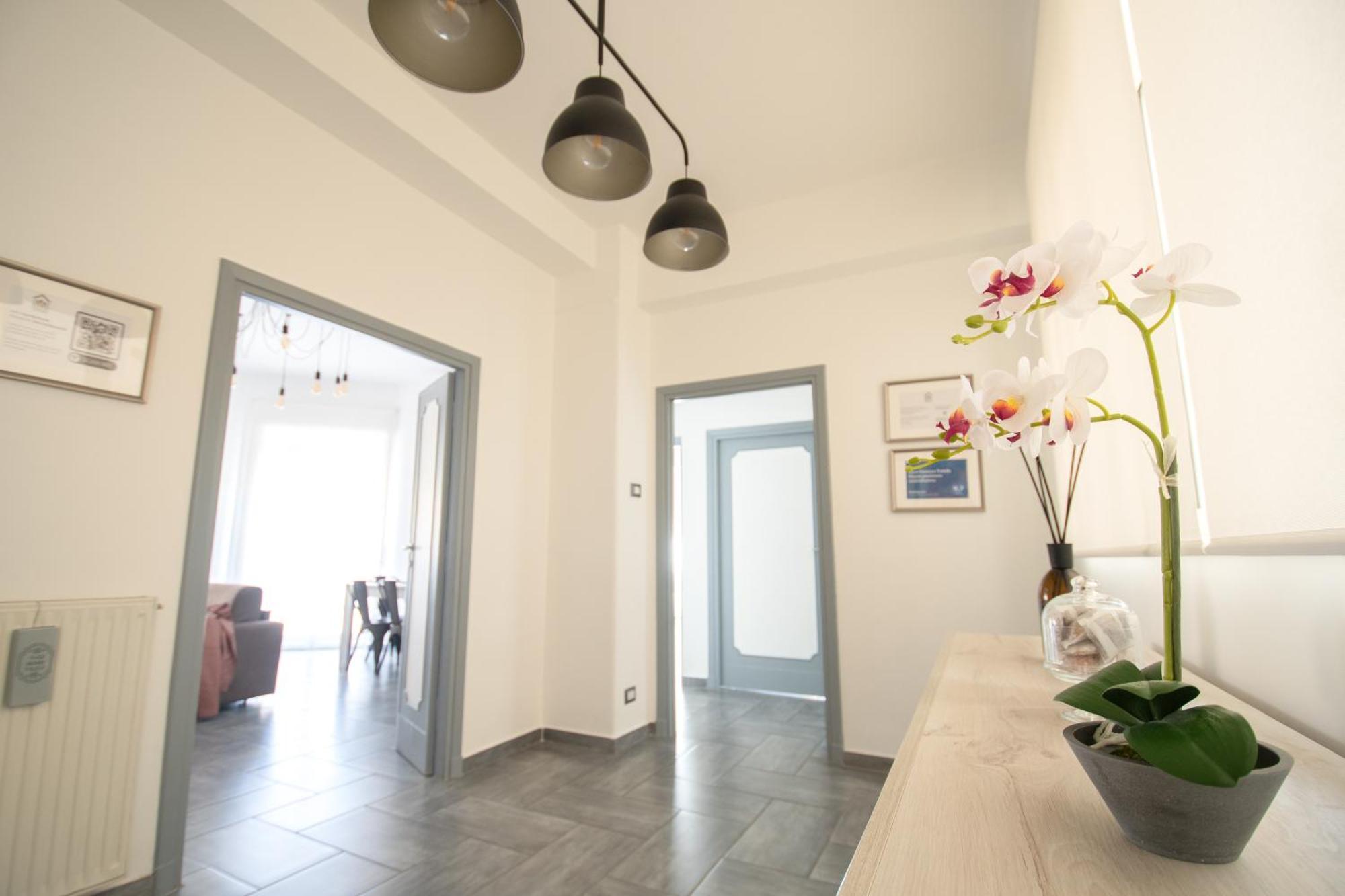 Casa Vacanze Family House Posizione Centralissima ชิวิตาเวกเกีย ภายนอก รูปภาพ