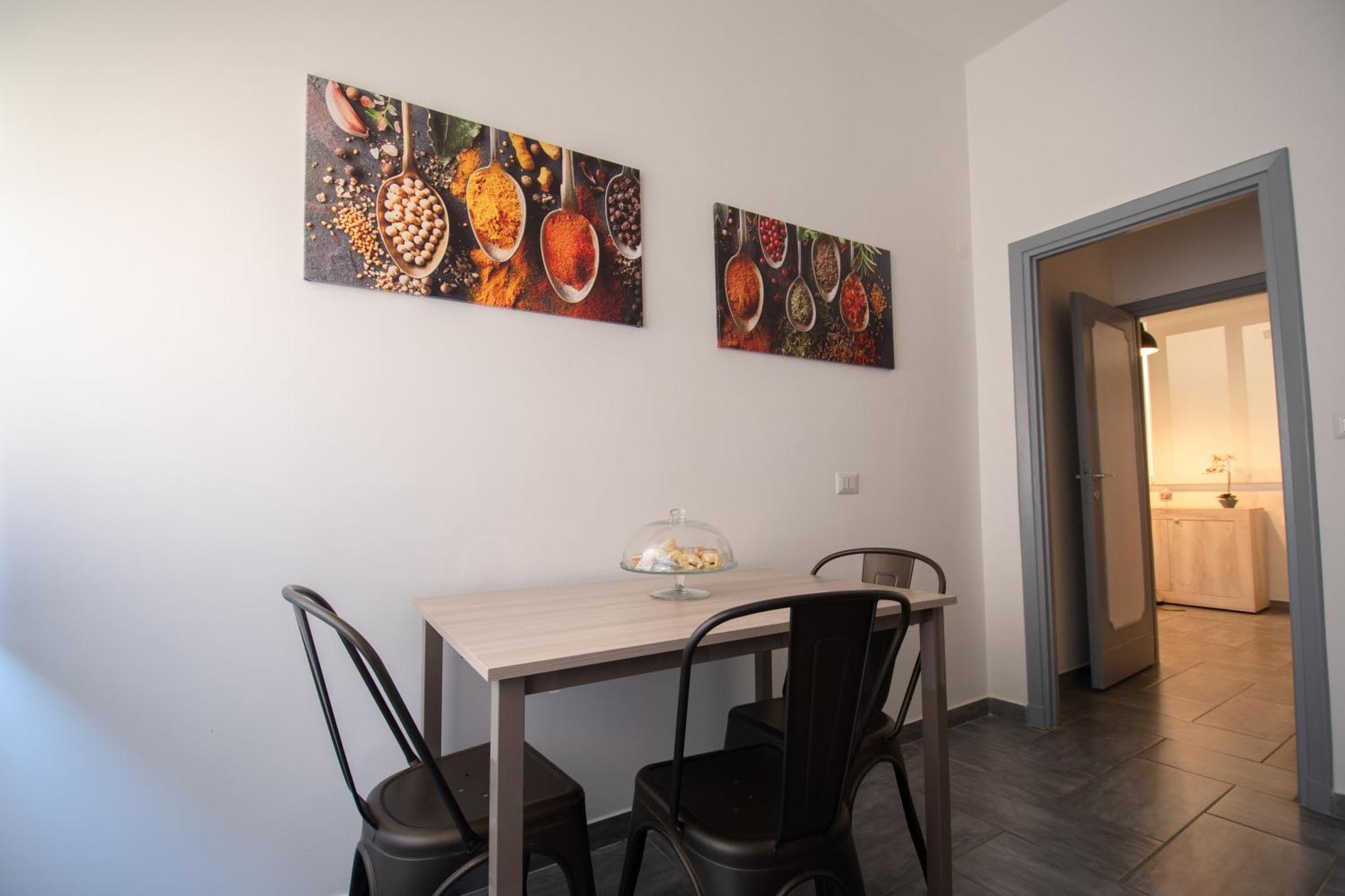 Casa Vacanze Family House Posizione Centralissima ชิวิตาเวกเกีย ภายนอก รูปภาพ